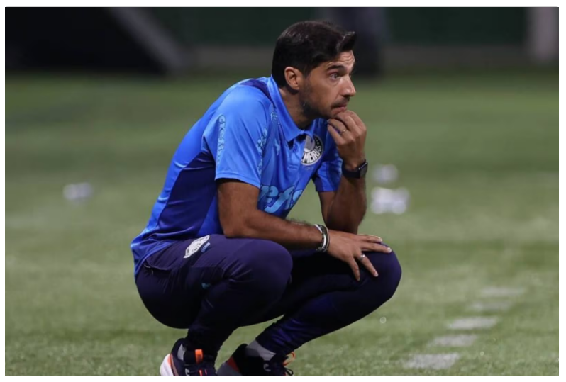 “Me faltam peças.” Abel cobra publicamente a diretoria. “A torcida está certa em vaiar”, concorda Piquerez. Palmeiras frustrante. Ambiente ruim