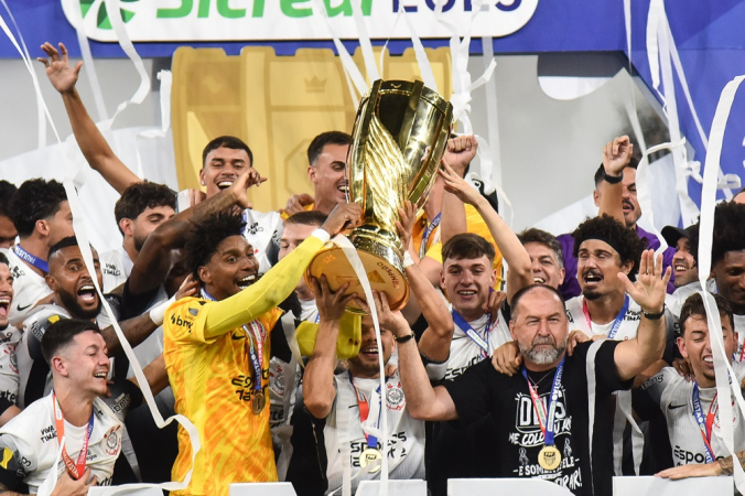 Corinthians impede tetra do Palmeiras, fatura o Paulistão e encerra jejum de 6 anos sem título
