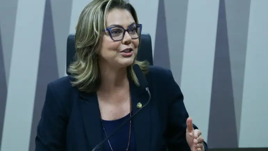 Comissão de Esporte aprova restrições à propaganda de bets